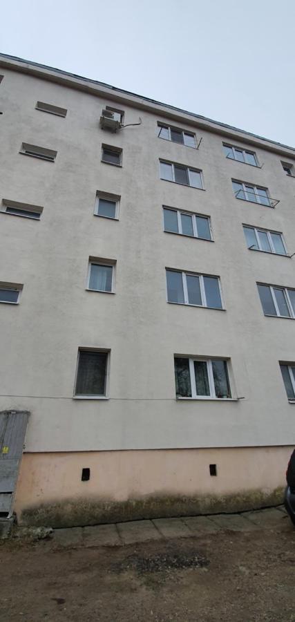 Garsoniera Horezu Apartment ภายนอก รูปภาพ